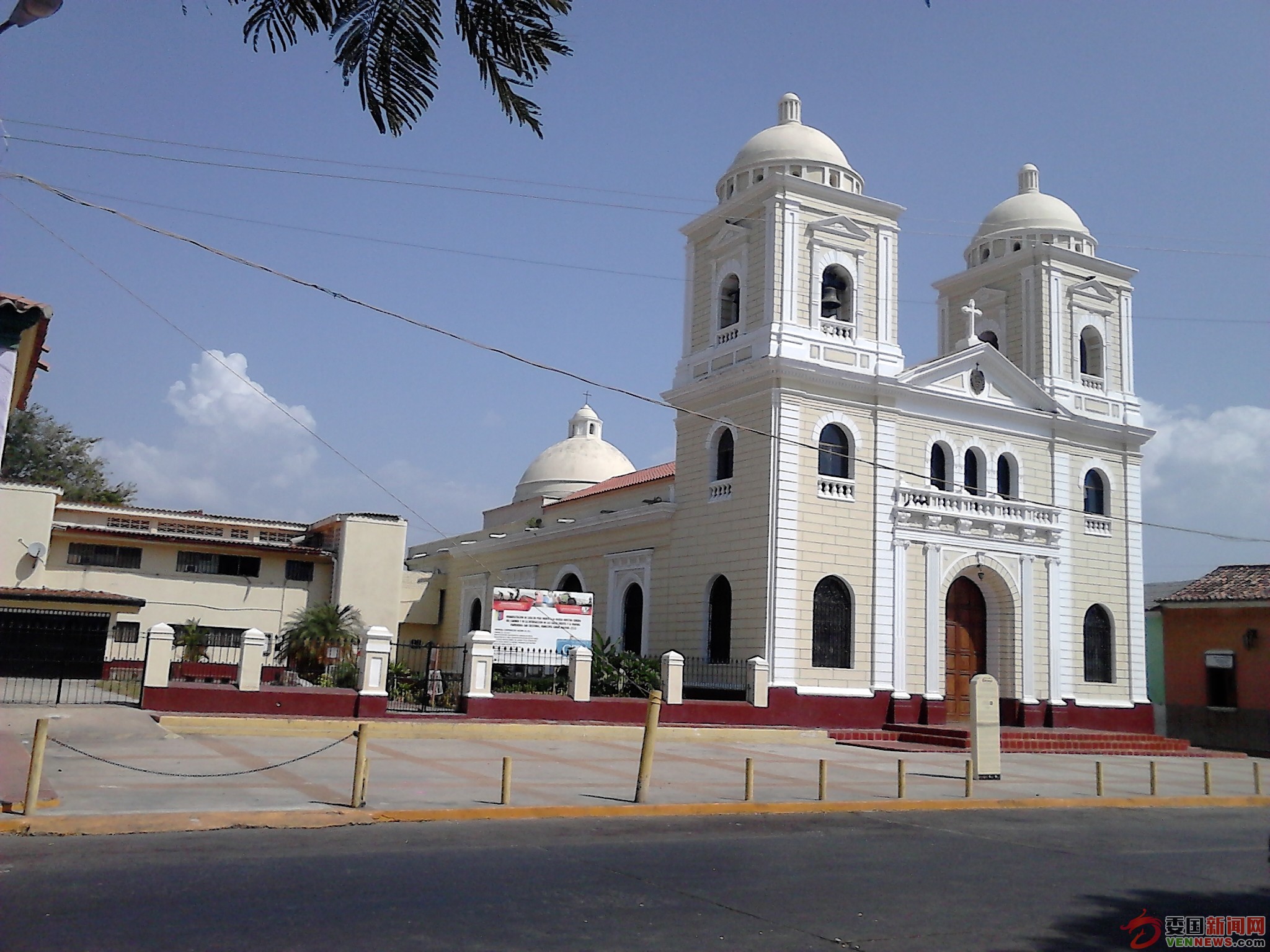 iglesia carmen.jpg