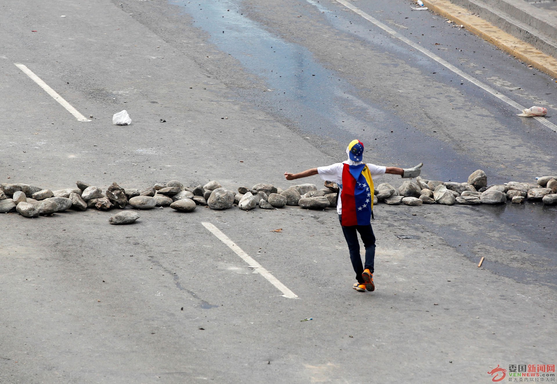 Protesta-Represion-Abril-6-12.jpg