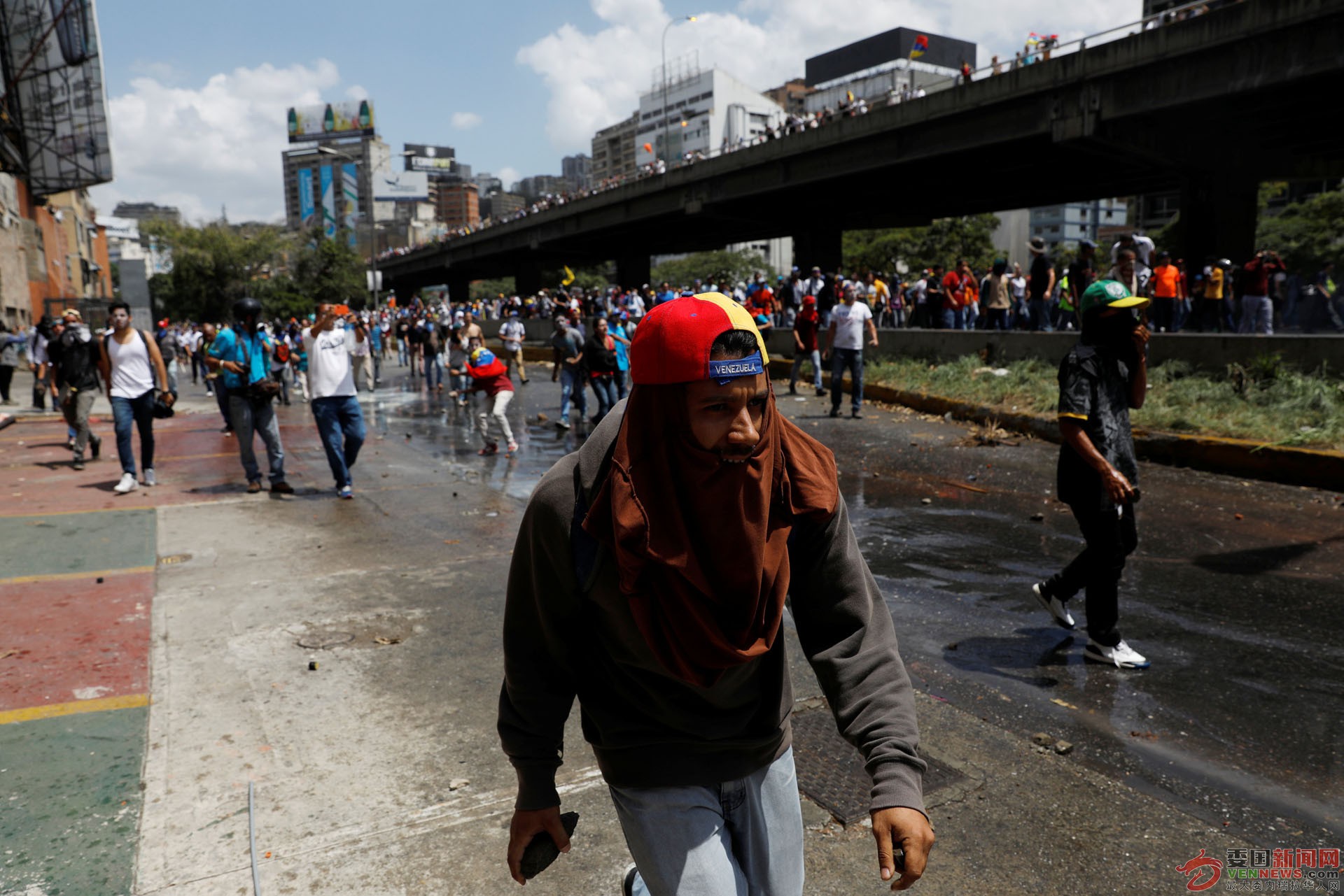 Protesta-Represion-Abril-6-24.jpg