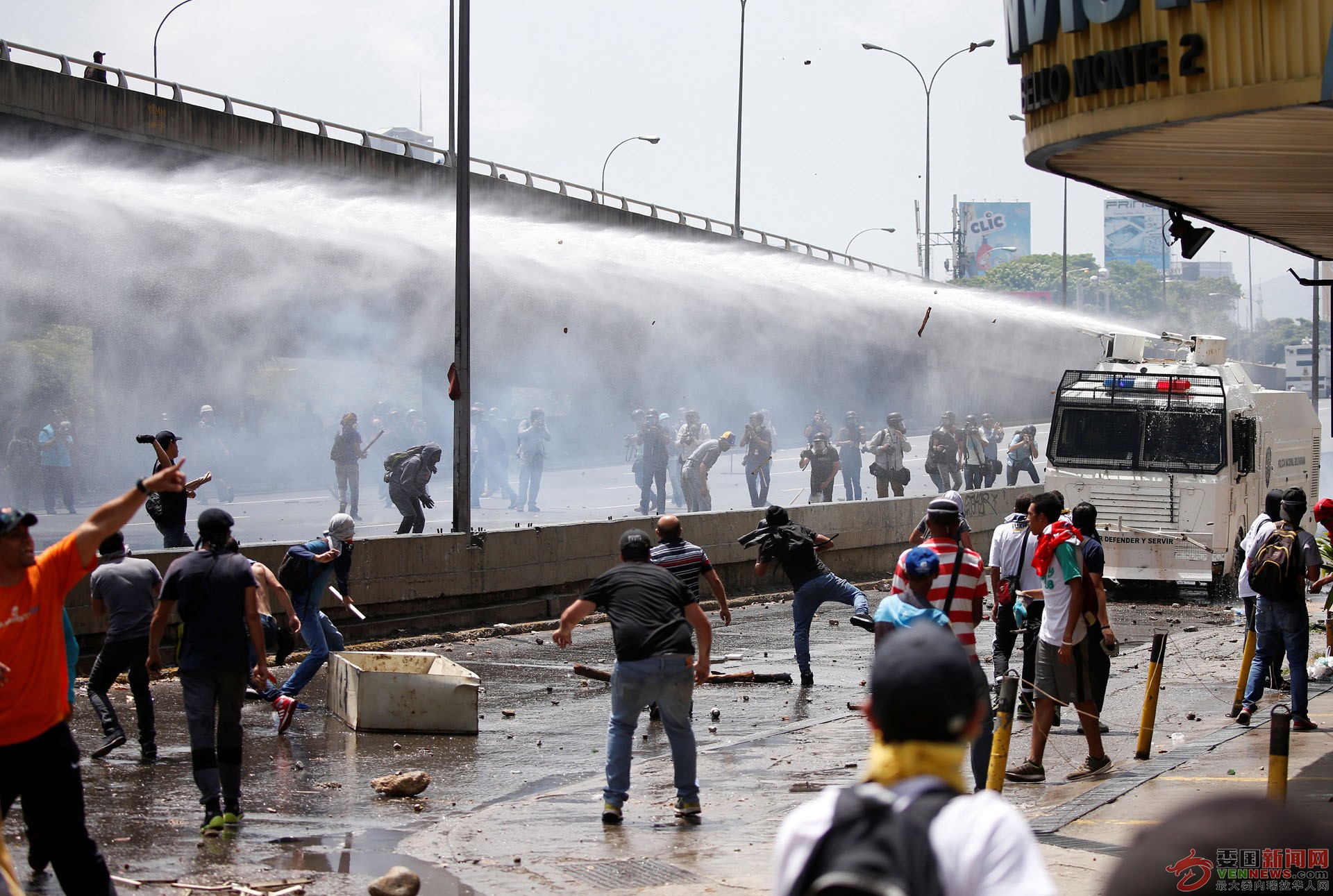 Protesta-Represion-Abril-6-29.jpg