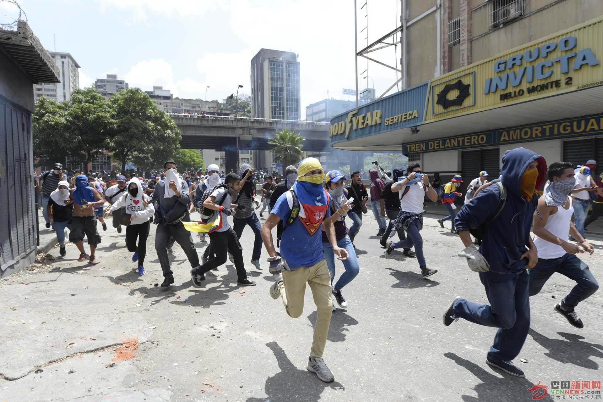 Protesta-Represion-Abril-6-39.jpg