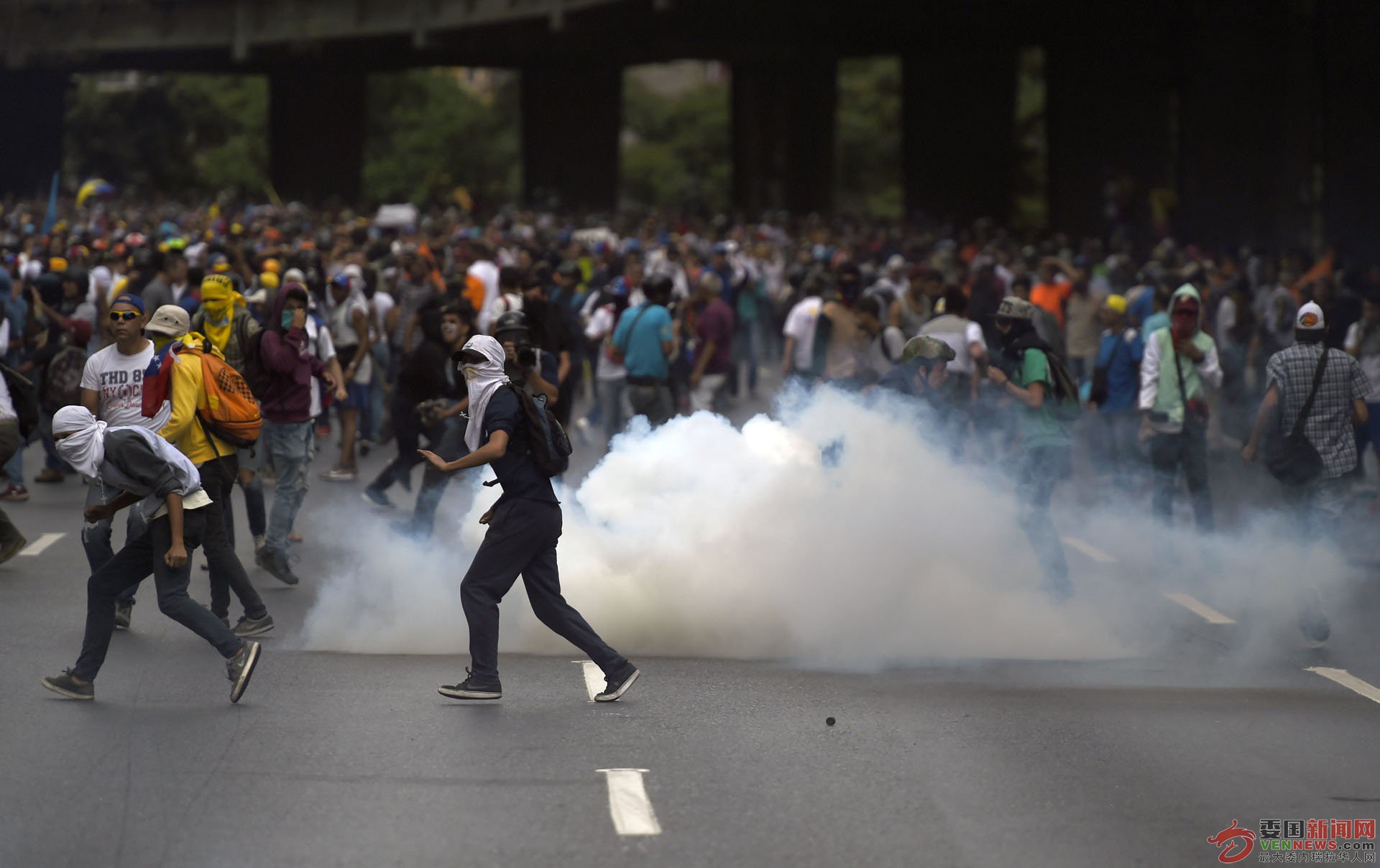 Protesta-Represion-Abril-6-40.jpg