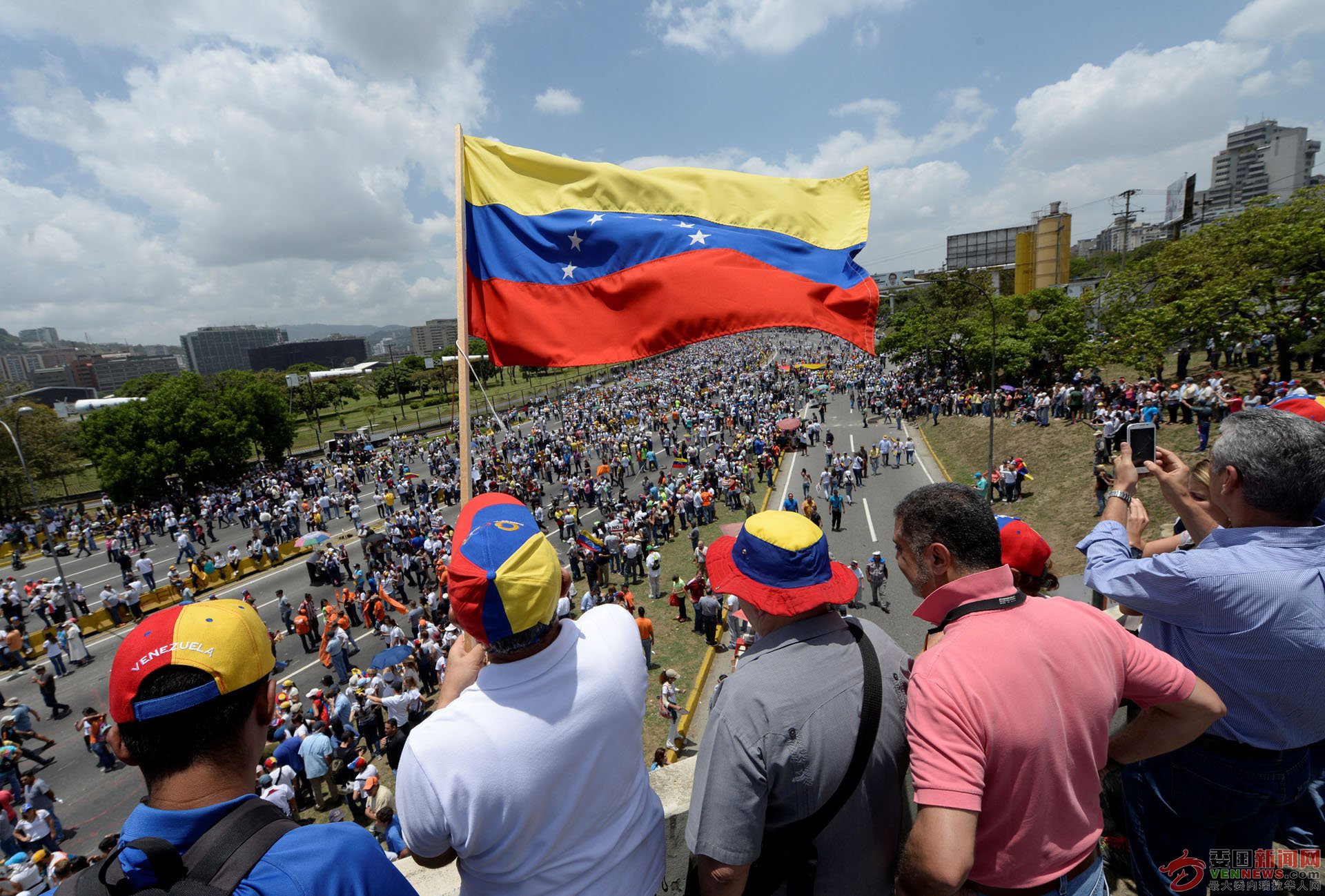 Protesta-Represion-Abril-6-45.jpg