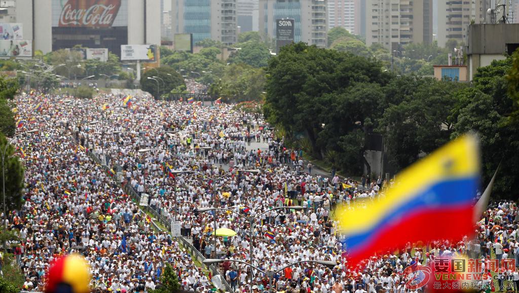 2017-04-19t174534z_1938578688_rc175af7e440_rtrmadp_3_venezuela-politics-protests_0.jpg